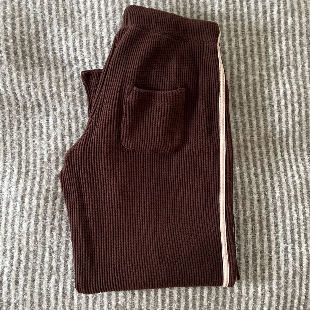 Donni Thermal Crop Stripe Pant - Picture 3 of 3